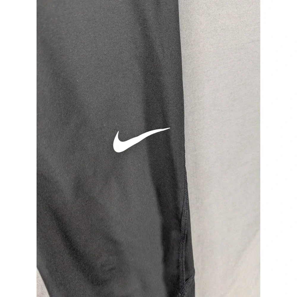 Nike Pro Dri-FIT Girls Capri Leggings‎ Gray Pink 725468-011 Size S